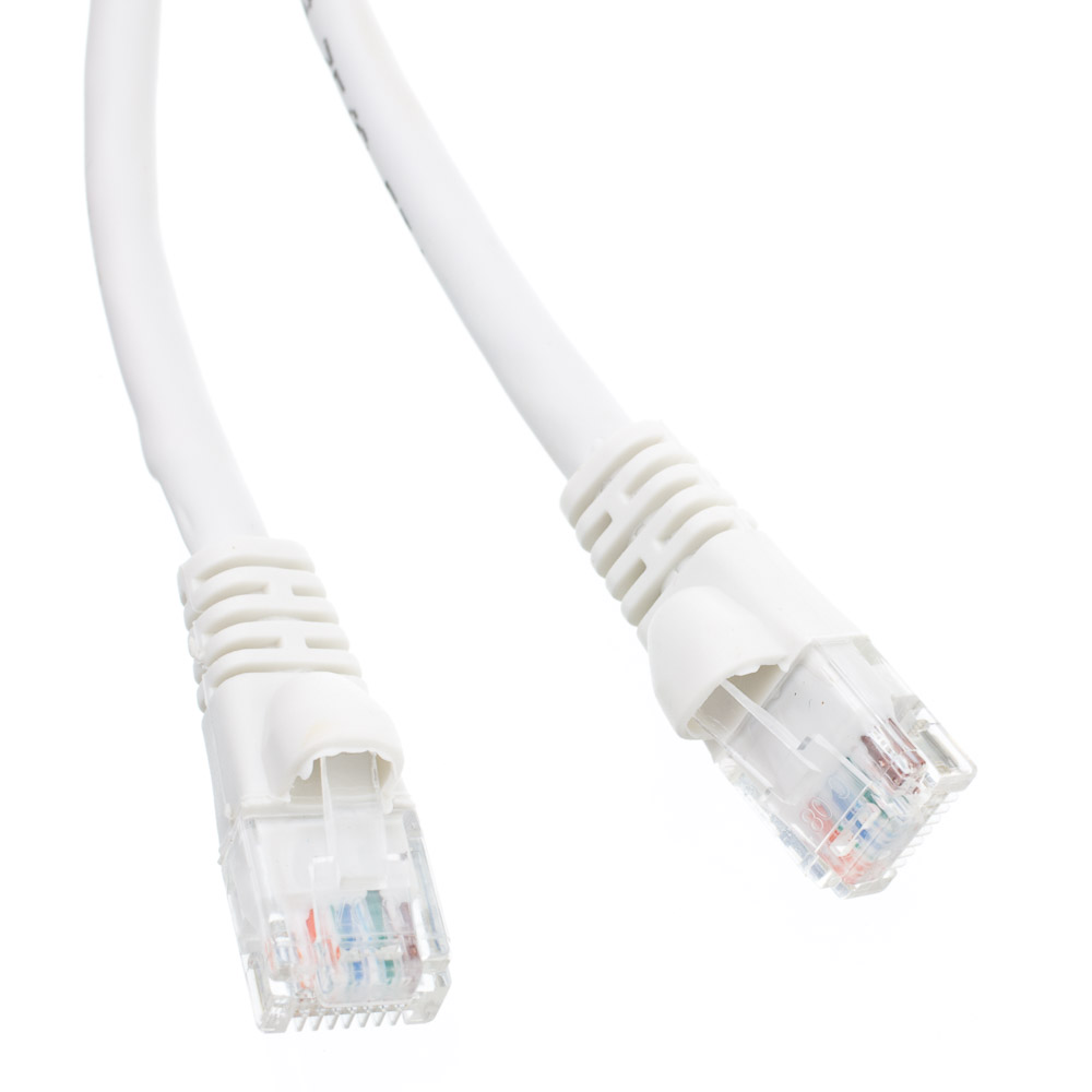 PcConnectTM CAT5E UTP White 14 foot Snagless/Molded Boot Ethernet Cable 